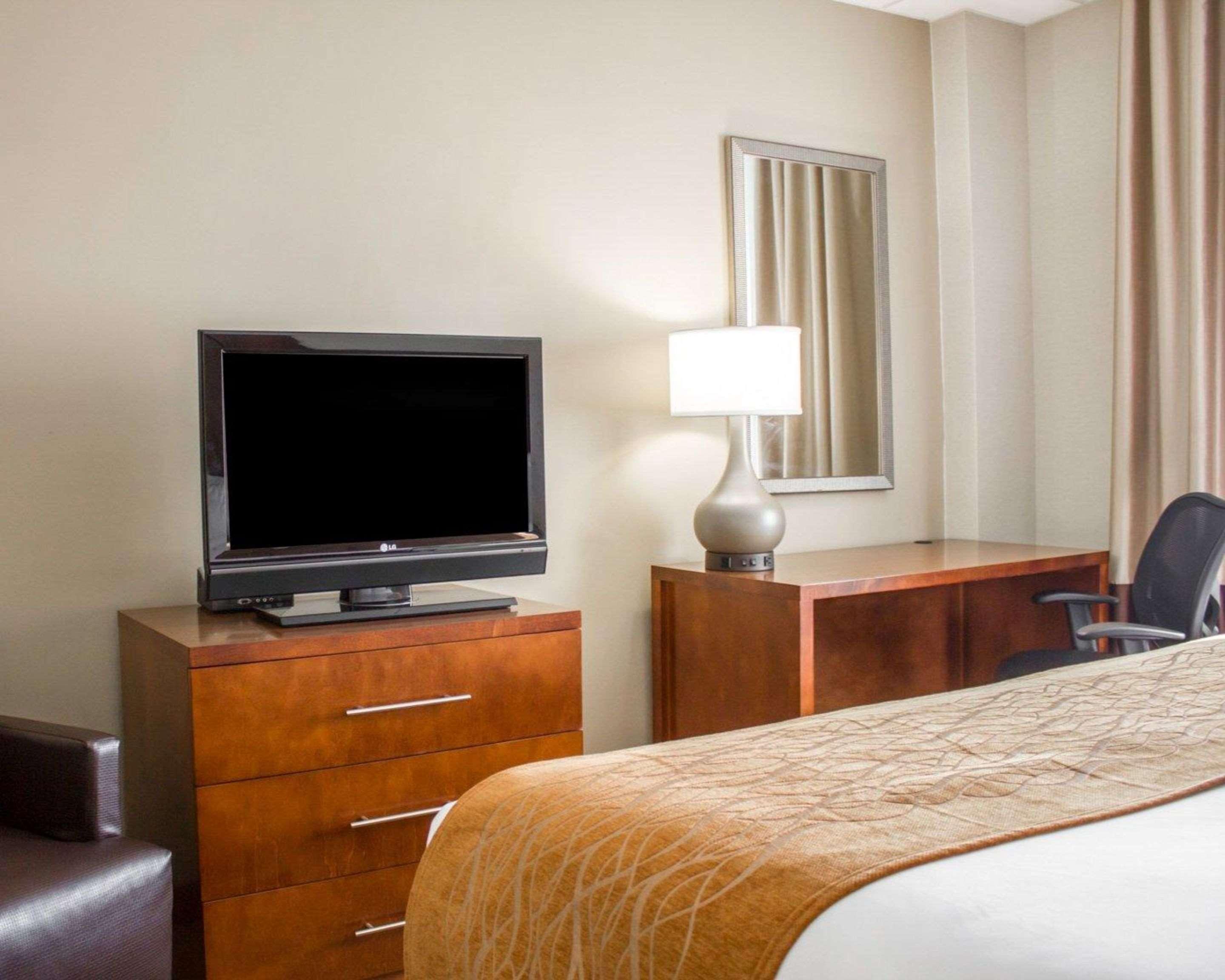 Comfort Inn Syosset-Long Island Buitenkant foto