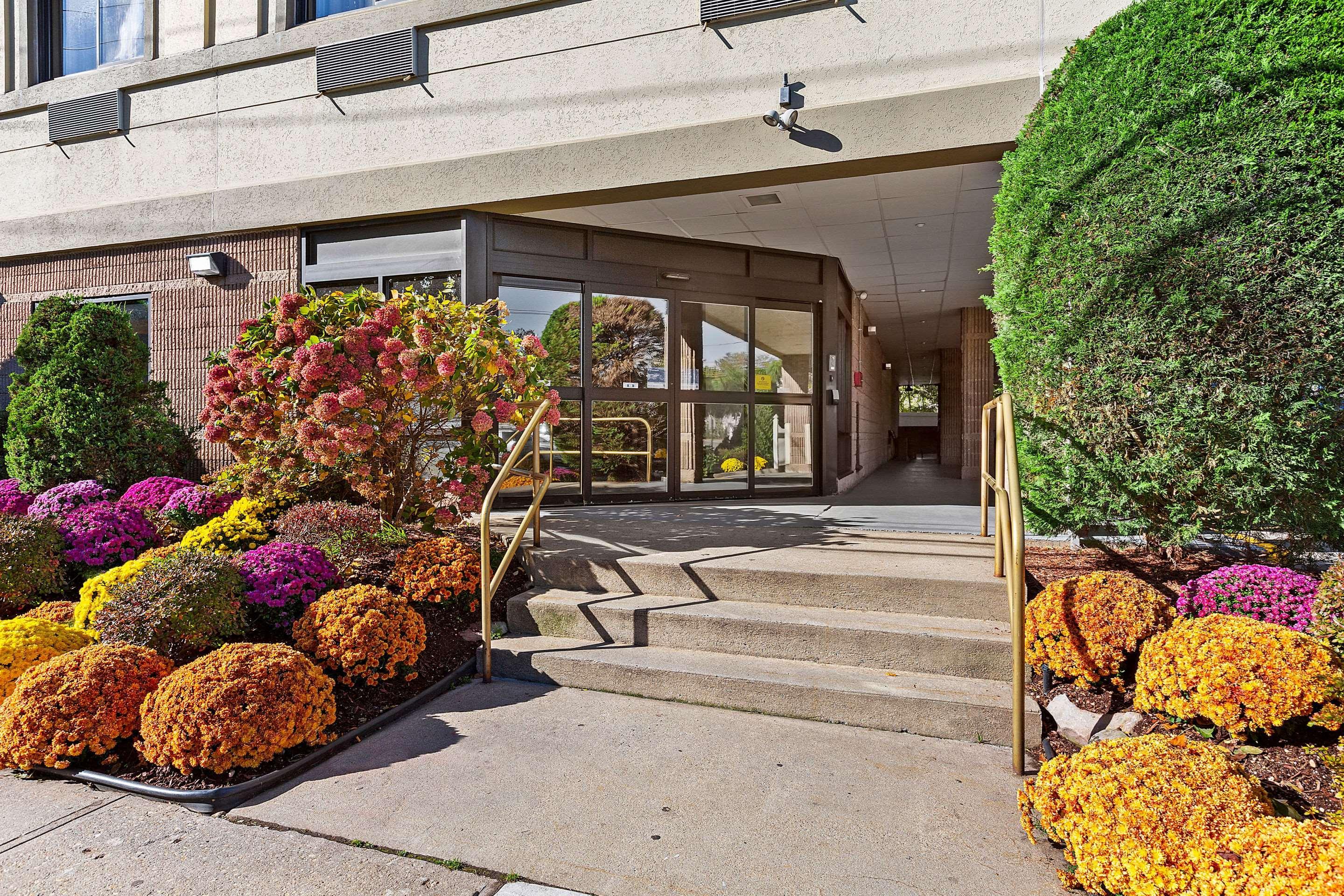 Comfort Inn Syosset-Long Island Buitenkant foto