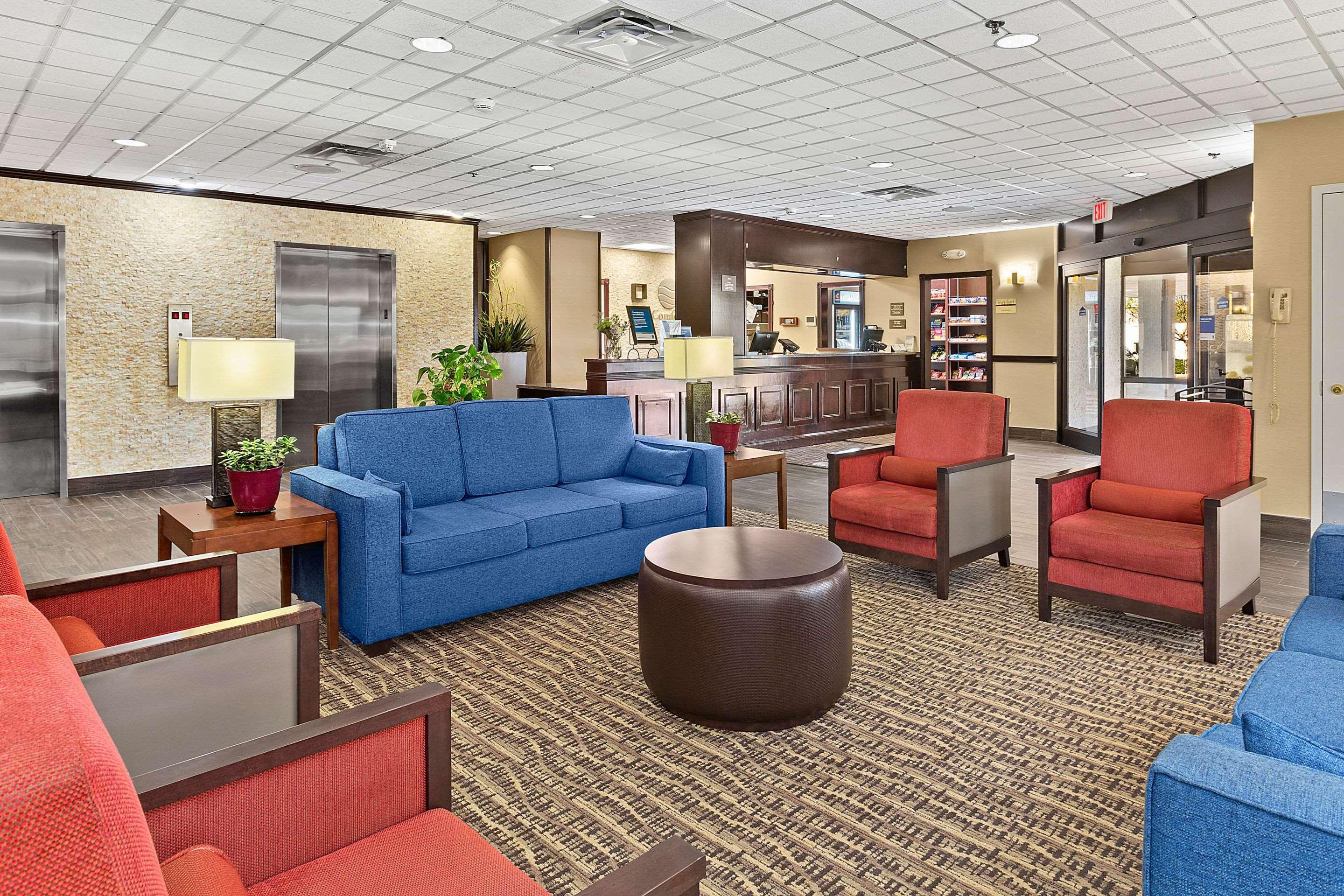 Comfort Inn Syosset-Long Island Buitenkant foto