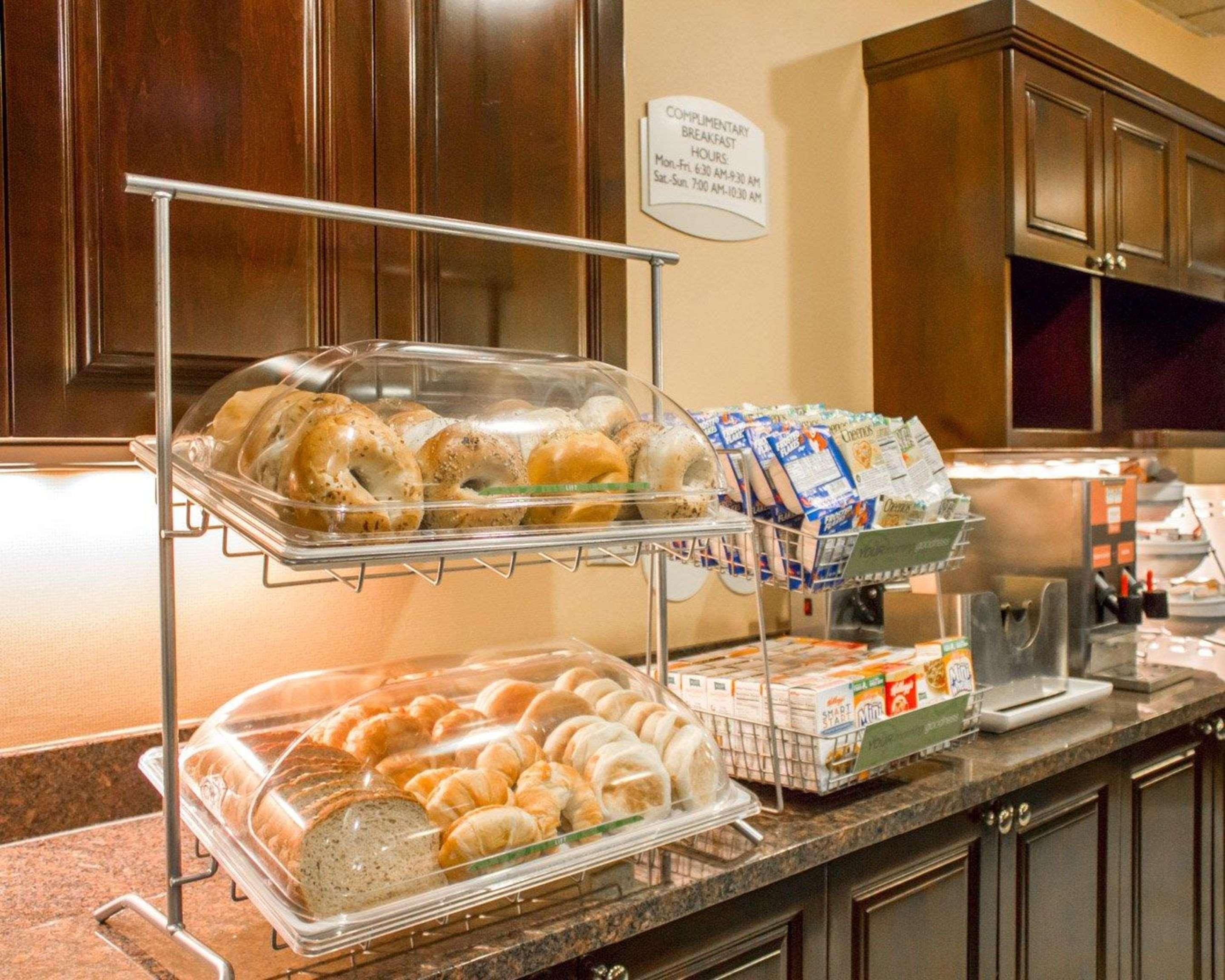 Comfort Inn Syosset-Long Island Buitenkant foto